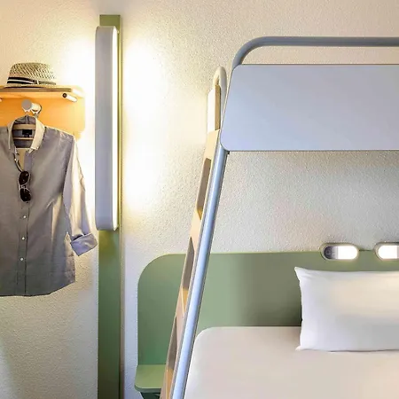 Ibis Budget Ferrand - Le Brezet - Aeroport Hotel
